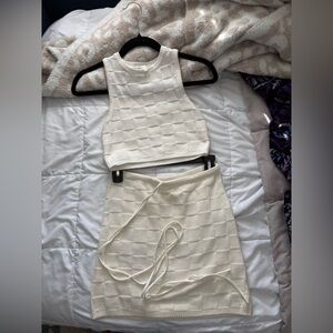 These three boutique off white set.